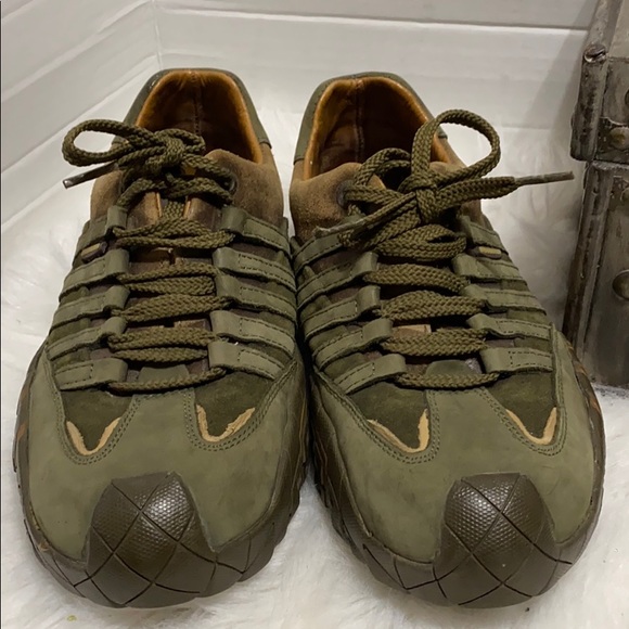 woodland hiking shoes